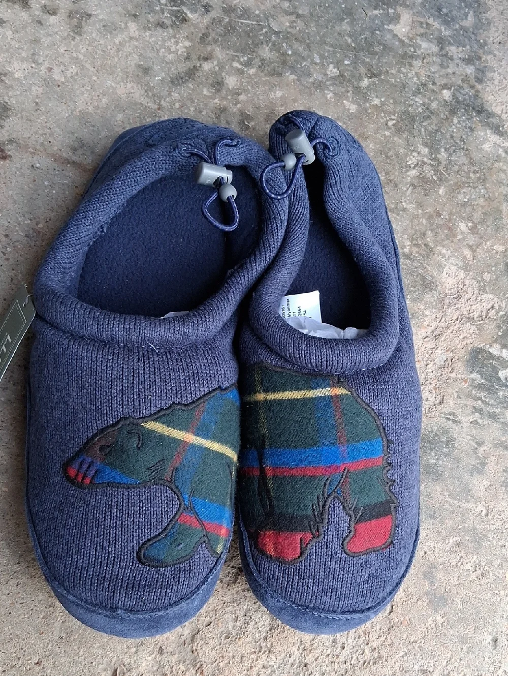 NWT L.L. Bean Navy Kids Sweater Fleece Slippers with Plaid Bear Applique Sz. 5-6